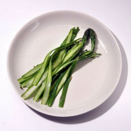 ASPARAGUS CARBONARA w/PANCETTA & ONIONS