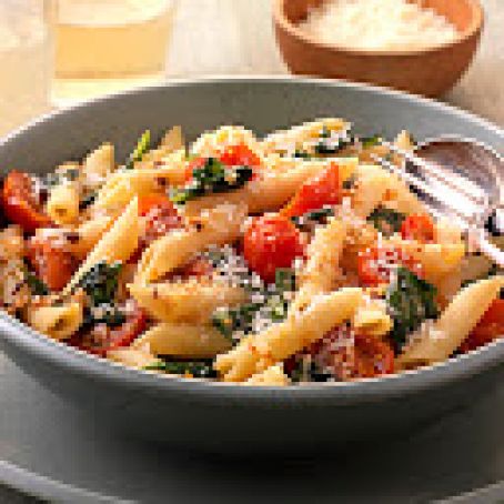 PENNE PASTA WITH SPINACH AND SMOKED TOMATOES