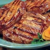 Apricot-Glazed Grilled Pork Chops