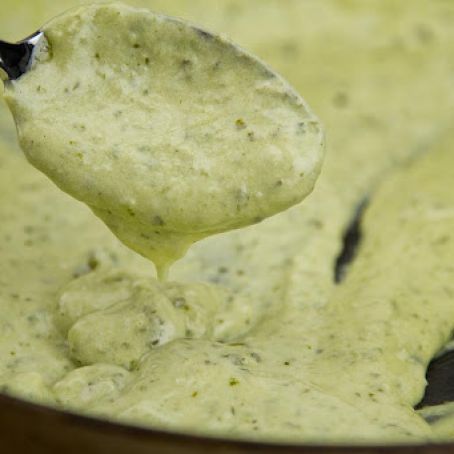 Low Carb  Pesto Cream Sauce