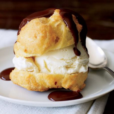 Cream Puffs with Dark-Chocolate Sauce