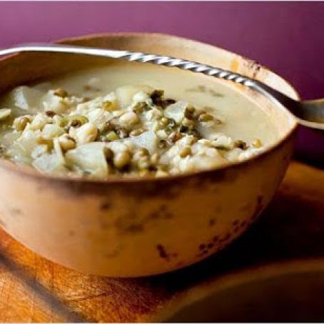 MUNG BEAN DAL w/APPLES & COCONUT
