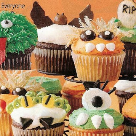 Halloween Monster Cupcakes