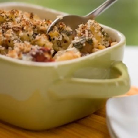 Baked Mezzi Rigatoni With Parmesan Herb Sauce And Sweet Italian Sausage