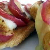 Roasted Apple and Brie Bruschetta