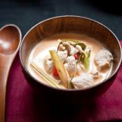 Thai Creamy Chicken Soup Recipe (Tom Kha Gai)