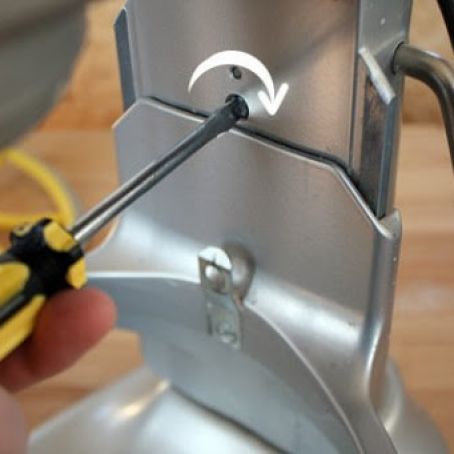 How To Adjust the Bowl Height of Your Stand Mixer