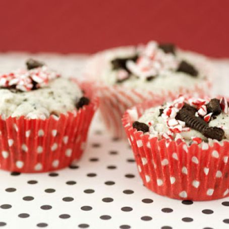 Peppermint Cookie Crunch Fudge Cups
