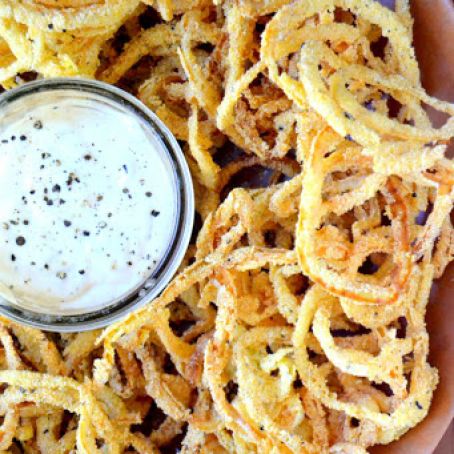 Vidalia Onion Strings with Horseradish Aioli