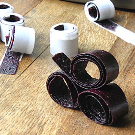 Naturally Sweetened Blueberry Fruit Roll-Ups