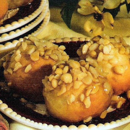 Macadamia Nut Sticky Buns