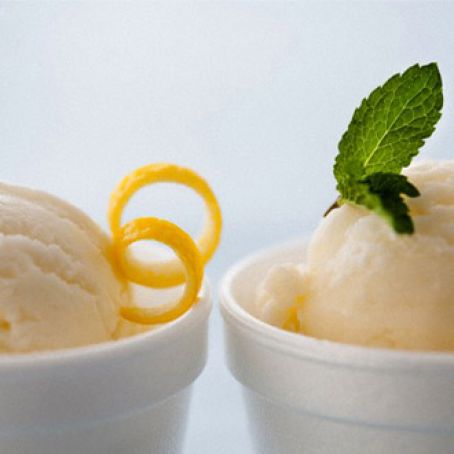 LEMON ZEST RICOTTA CREAM