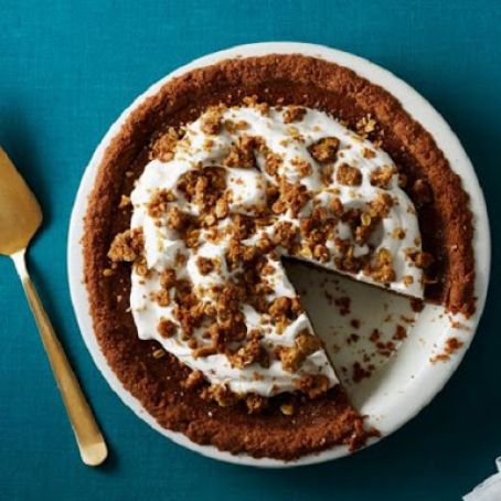 Pumpkin Pie with Bourbon Maple Whipped Cream and Cinnamon Crunch