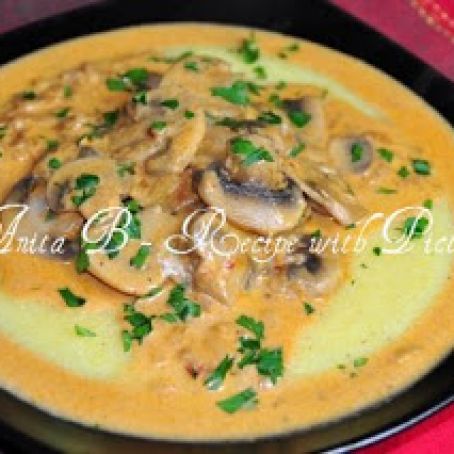 Hungarian Mushroom Stew
