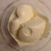 Easy Salted Caramel Ice Cream