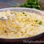 Fresh Pasta with Alfredo Sauce