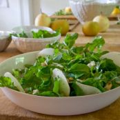 Asian Pear and Arugula Salad with Goat Cheese