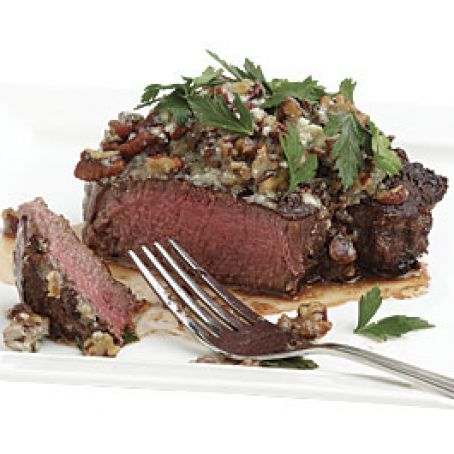 Beef Tenderloin with Roquefort-Pecan Butter