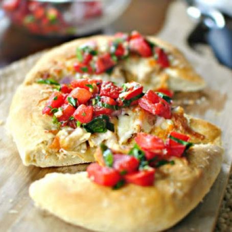 Grilled Chicken and Tomato Basil Bruschetta Pizza