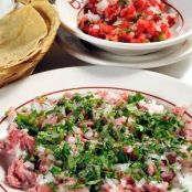 CHAMORRO DE CERDO A LA BELLINGHAUSEN