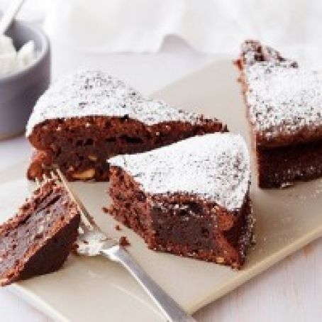 Hazelnut Chocolate Cake