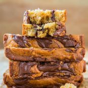 Nutella-Layered-and-Swirled Peanut Butter Bread {Peanut Butter Loaf Cake}