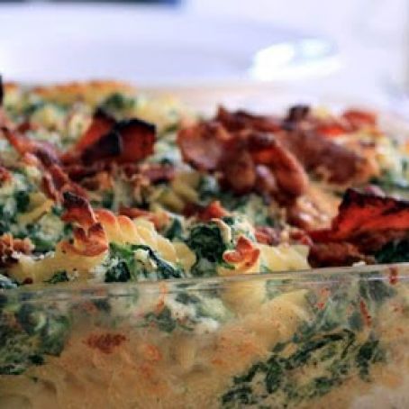 Baked Pasta with Spinach, Ricotta & Bacon
