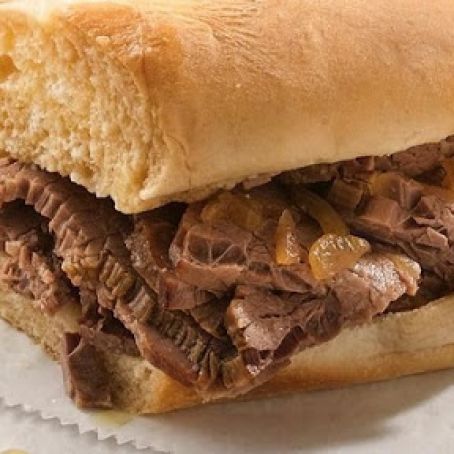Slow-Cooker Easy French Dip Sandwiches