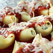 Chicken and Spinach Stuffed Shells