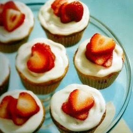 Vanilla-Strawberry Cupcakes