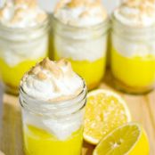 Mason Jar Lemon Meringue Pies