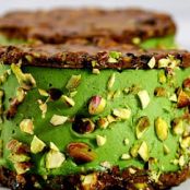Cacao Pistachio Florentine Mint Ice Cream Sandwich