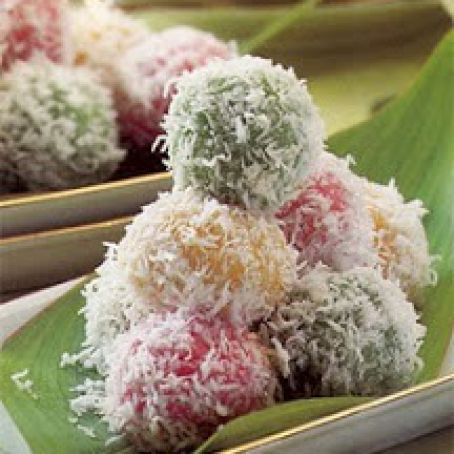 Indonesian Traditional Cakes: Colorful Snow Ball Cake ( klepon )