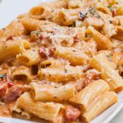 Rigatoni in Blush Sauce with Chicken and Bacon