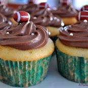 Peanut Butter Cupcake Filling and Chocolatey Nutella Frosting