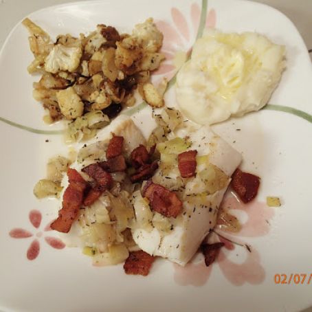 Cod roasted with bacon and leeks