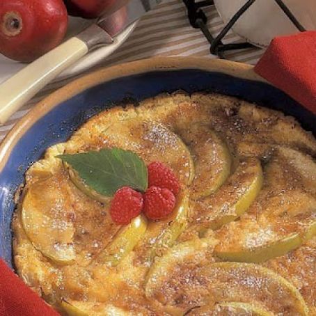 Oven Apple Raisin Pancake