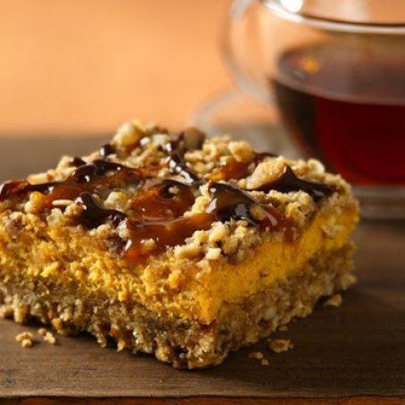 Pumpkin Streusel Cheesecake Bars