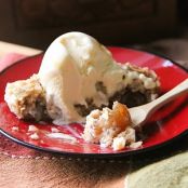 APPLE PIE DUMP CAKE