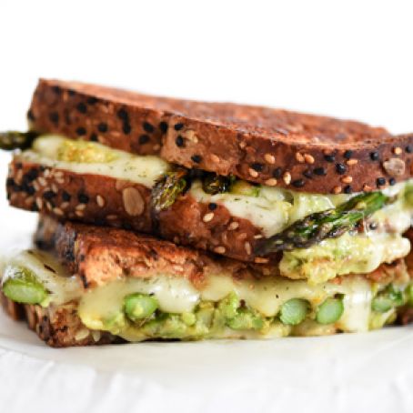 Spicy Smashed Avocado and Asparagus with Dill Havarti Grilled Cheese