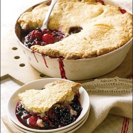 Gluten-Free Three Berry Cobbler SE
