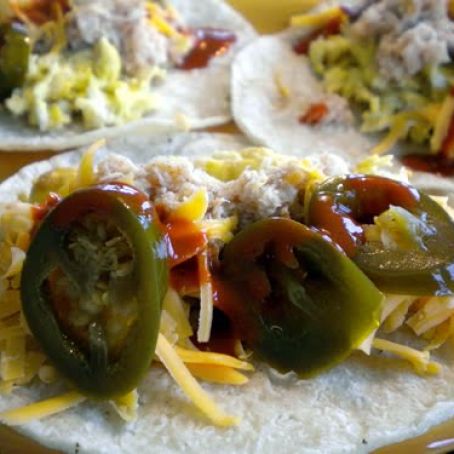 Crab Tacos con Juevos