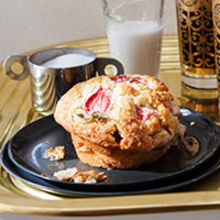 Jumbo Strawberry-and-Rhubarb Muffins