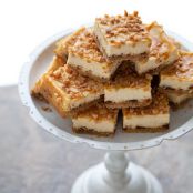 Caramel Toffee Cheesecake Bars