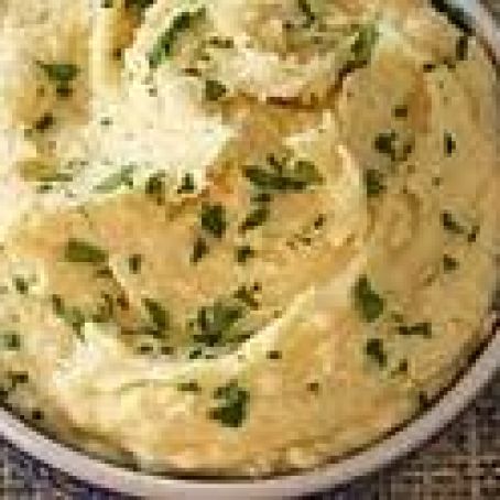 Smoked Cheddar Mashed Potatoes