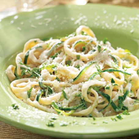 Fettuccine Alfredo