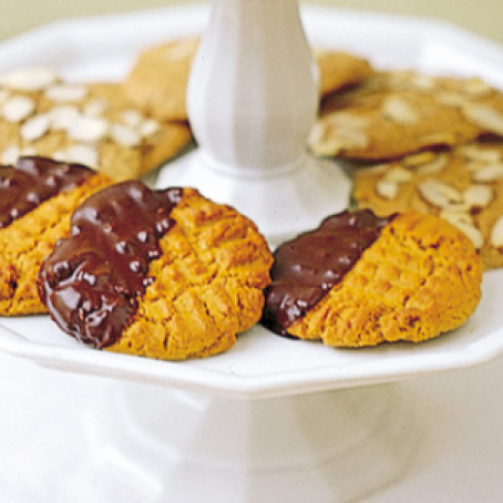 Peanut Butter Cookies Using Fruit Sweetener