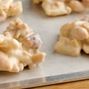 PEANUTTY PIE CRUST CLUSTERS
