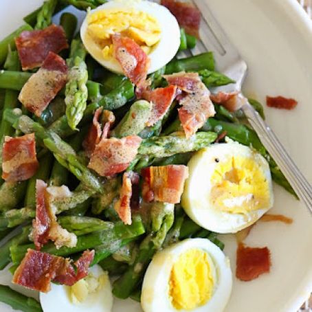 Asparagus Egg and Bacon Salad-Skinnytaste