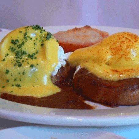 HUEVOS HUSSARDE NEW ORLEANS